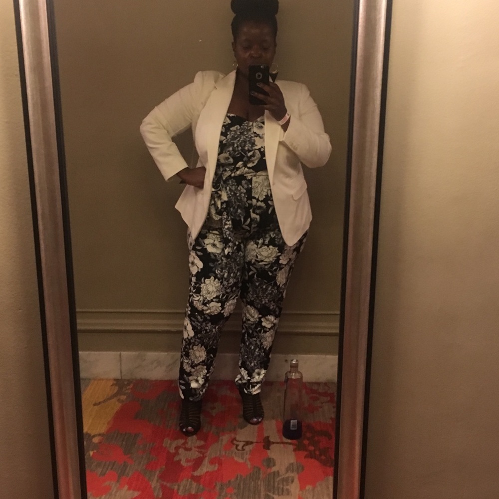 Romper - Picture 4 of 5